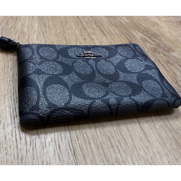Coach Black Signature Leather Zip Wristlet Wallet Silver/Black - Picture 6 of 7